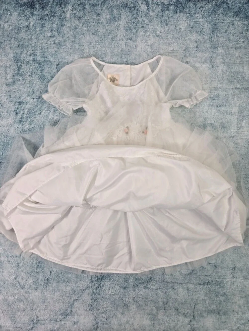 Laura Ashley London White Layered Tulle Short Puff Sleeve Dress Girls Size 6